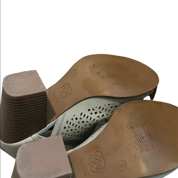 Daisy Fuentes Tan Peep Toe Boot Heel Size 8 - Picture 6 of 8